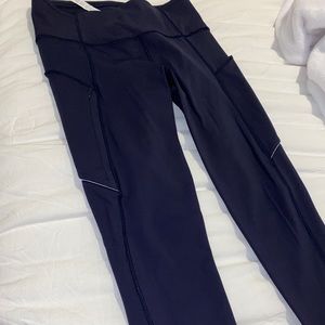 Brand new navy blue w/ zippers Lulu lemon size 4